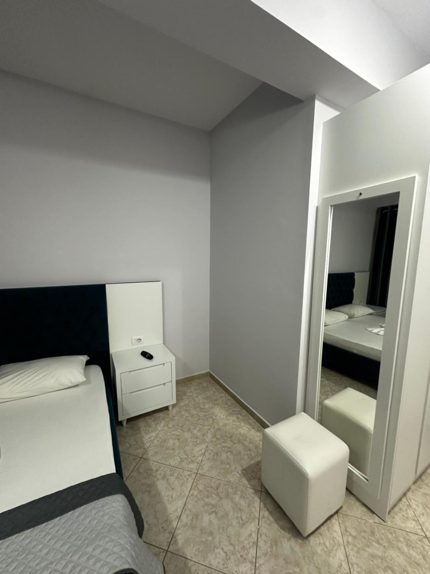 Ylli'S Apartments Saranda Kültér fotó