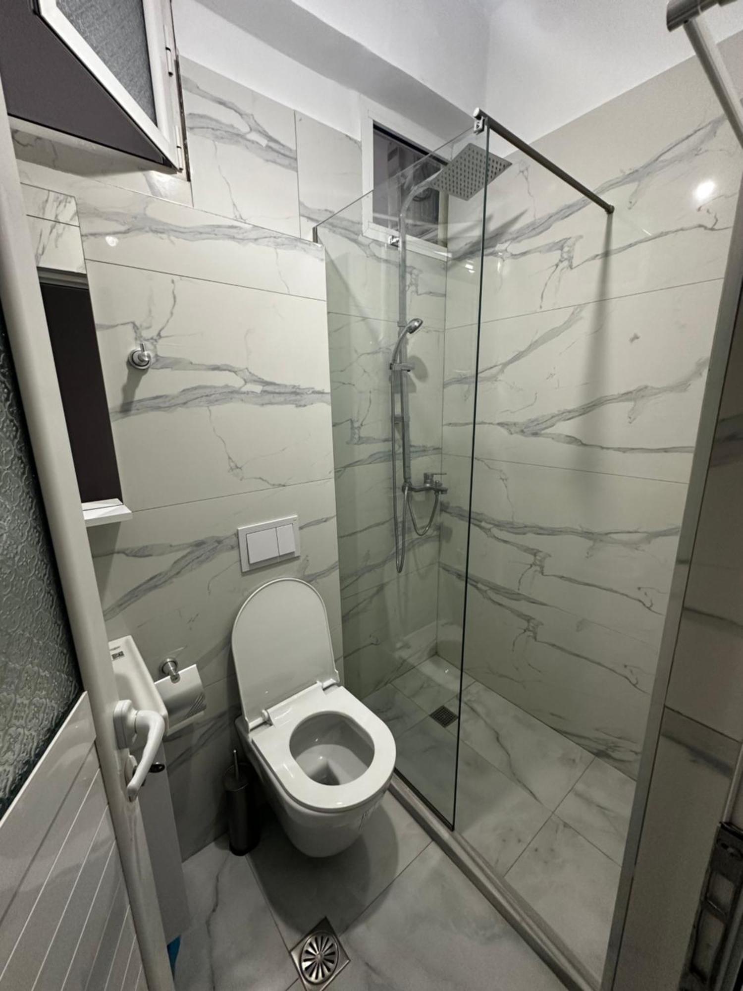 Ylli'S Apartments Saranda Kültér fotó