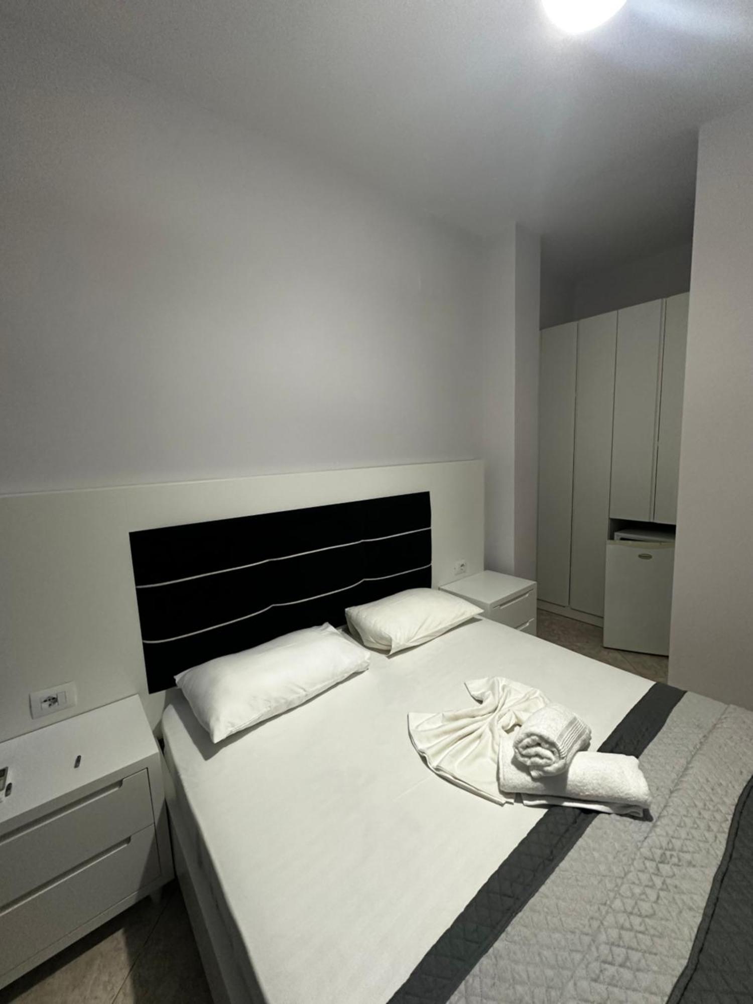 Ylli'S Apartments Saranda Kültér fotó
